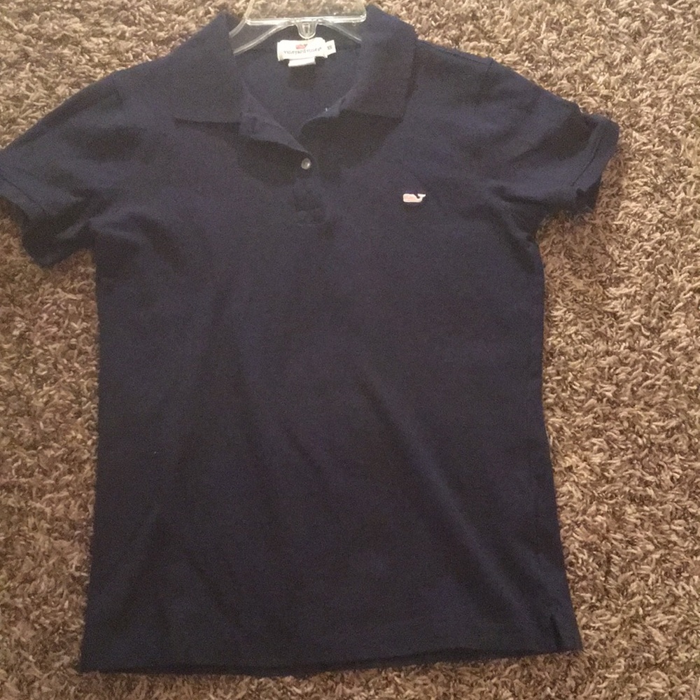 dark blue vineyard vines collared shirt